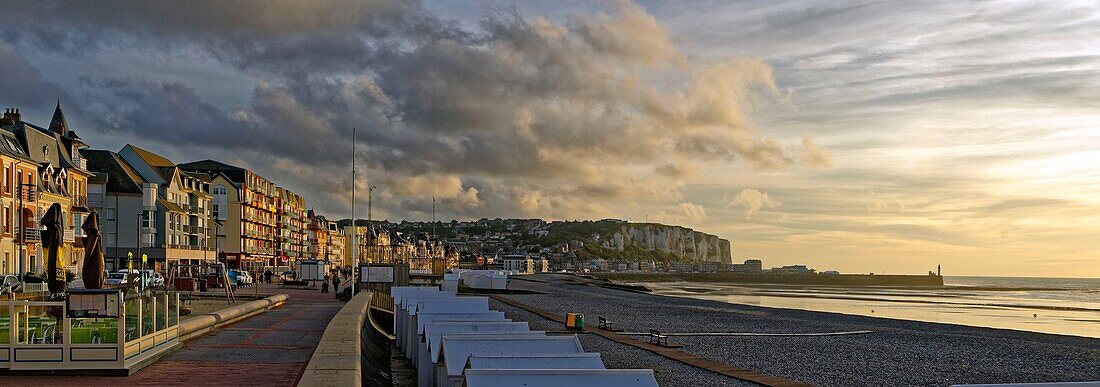 France, Somme, Mers-les-Bains, searesort on the shores of the Channel, the beach and its 300 beach cabins, the chalk cliffs in the background