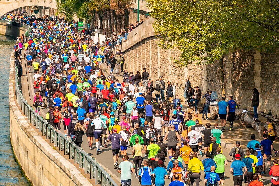 Frankreich, Paris, von der UNESCO zum Weltkulturerbe erklärtes Gebiet, Quai de Gesvres, Paris-Marathon, 14. April 2019