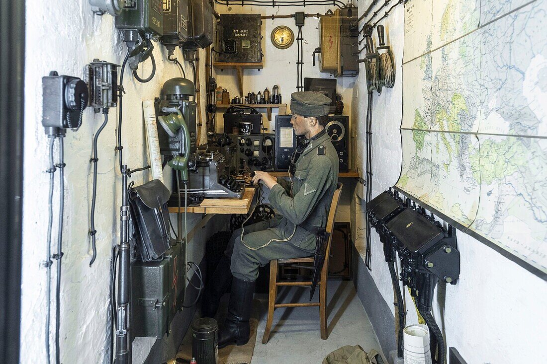 Frankreich, Calvados, Cote de Nacre, Ouistreham, Atlantikmuseum in einem deutschen Bunker