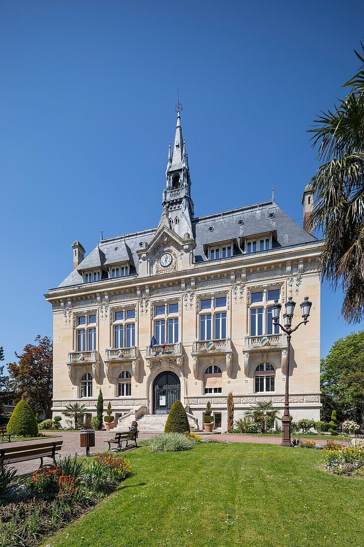 France, Seine Saint Denis, Le Raincy, City Hall