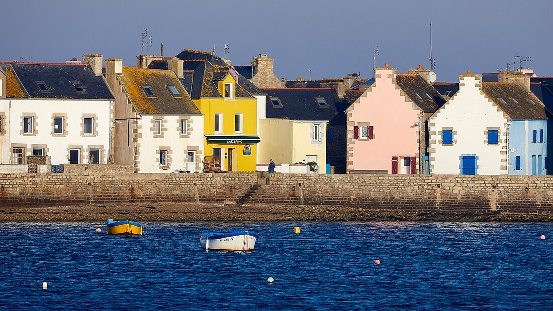 France, Finistere, Iroise Sea, Iles du Ponant, Parc Naturel Regional d'Armorique (Armorica Regional Natural Park), Ile de Sein, labelled Les Plus Beaux de France (The Most Beautiful Village of France), the quai des français libres