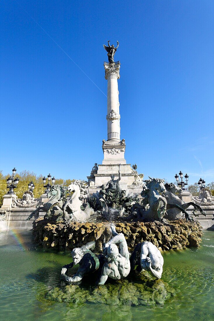 Frankreich, Gironde, Bordeaux, zum Weltkulturerbe gehörendes Gebiet, Stadtteil Quinconces, Quinconces-Platz und das Denkmal der Girondins