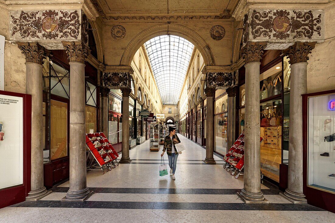 Frankreich, Gironde, Bordeaux, von der UNESCO zum Weltkulturerbe erklärtes Gebiet, Stadtteil Saint Pierre, Galerie Bordelaise, 1833 von dem Architekten Gabriel-Joseph Durand erbautes Einkaufszentrum