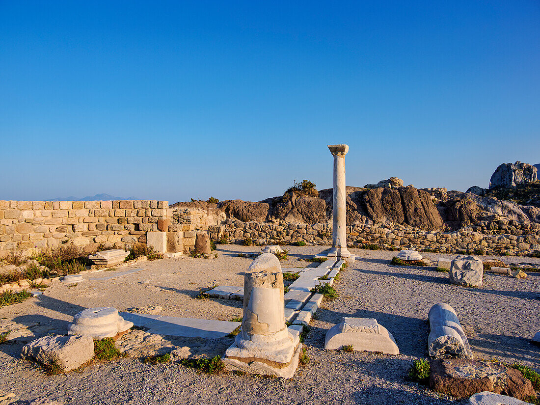 Ruinen der Basilika St. Stefanos bei Sonnenuntergang, Agios Stefanos Strand, Insel Kos, Dodekanes, Griechische Inseln, Griechenland, Europa