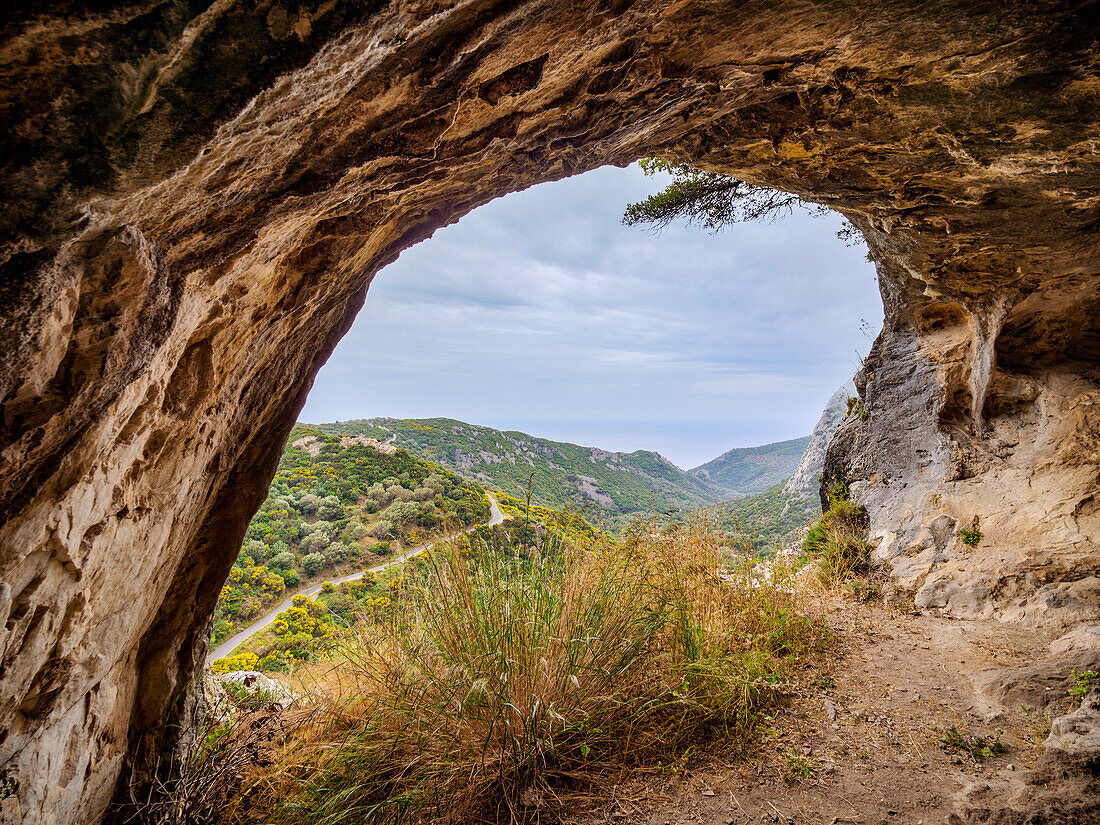 Die Wahre Höhle des Pythagoras, Berg Kerkis, Insel Samos, Nordägäis, Griechische Inseln, Griechenland, Europa