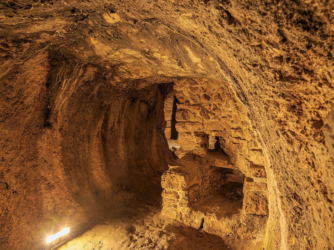 Eupalinos-Tunnel, UNESCO-Weltkulturerbe, Berg Kastro, Pythagoreio, Insel Samos, Nord-Ägäis, Griechische Inseln, Griechenland, Europa