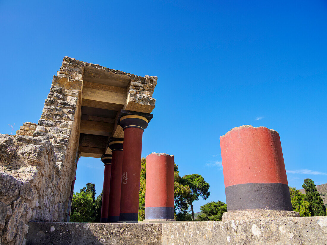 Palace of Minos, Knossos, Heraklion Region, Crete, Greek Islands, Greece, Europe