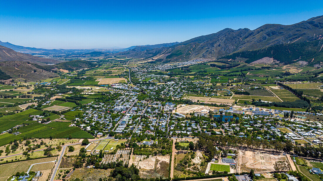 Luftaufnahme von Franschhoek, Weingebiet, Westliche Kap-Provinz, Südafrika, Afrika