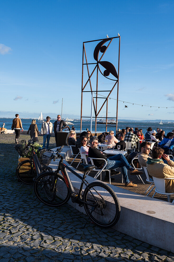 Ribeira das Naus in Lissabon