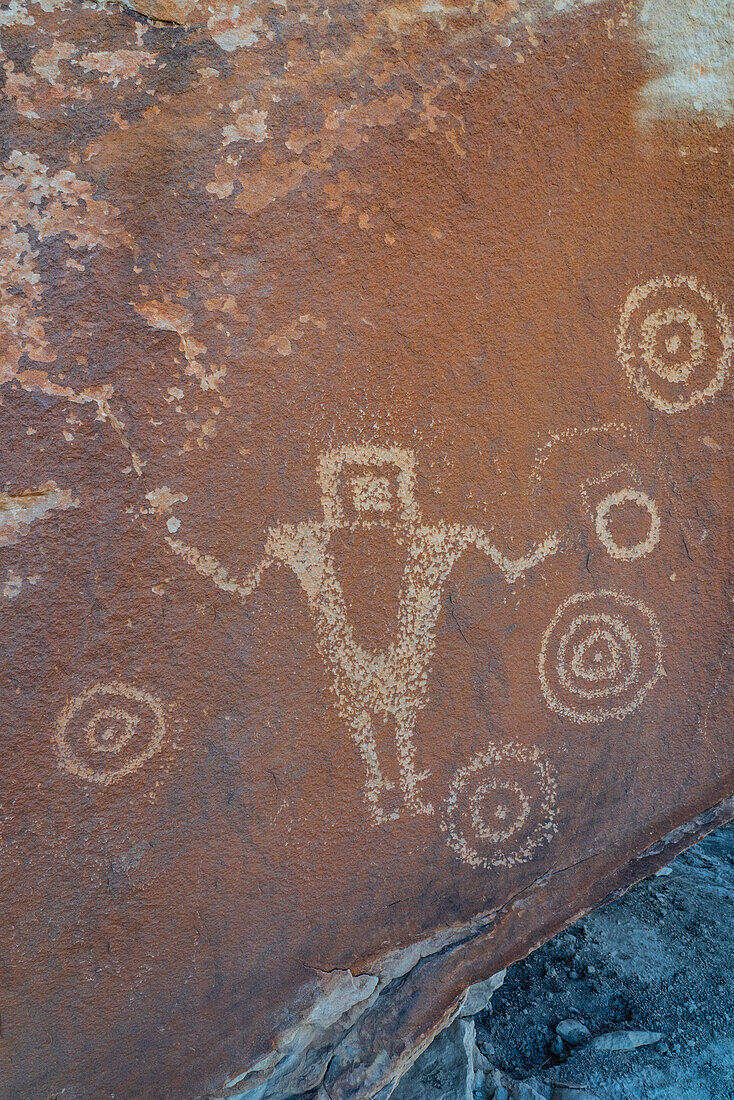 USA, Utah. Juggler Panel petroglyphs in San Rafael Swell Recreation Area.