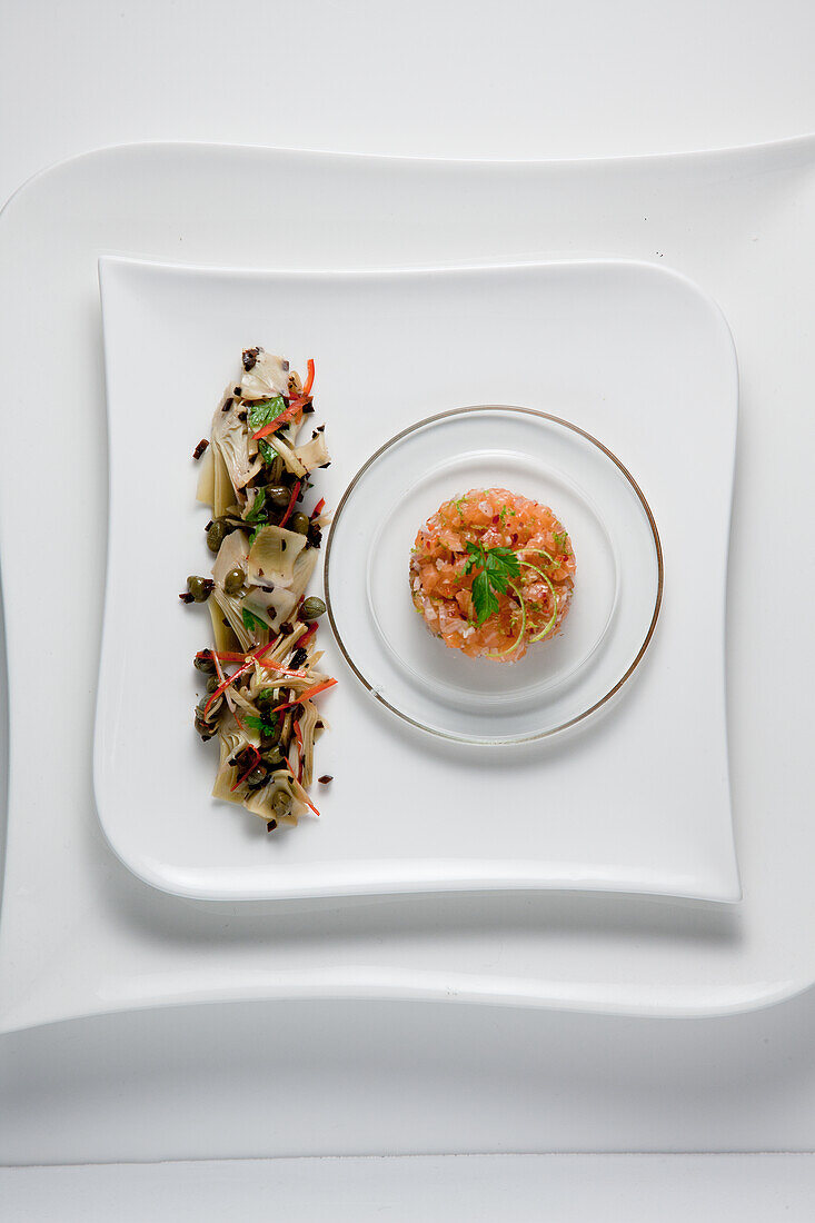 Ikarimi salmon tartare with artichokes