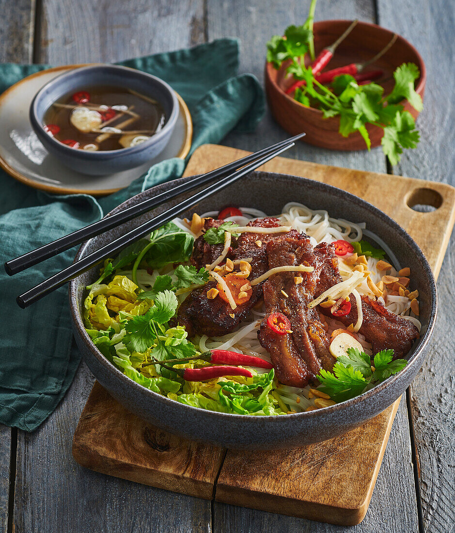 Rice noodle salad with marinated pork belly