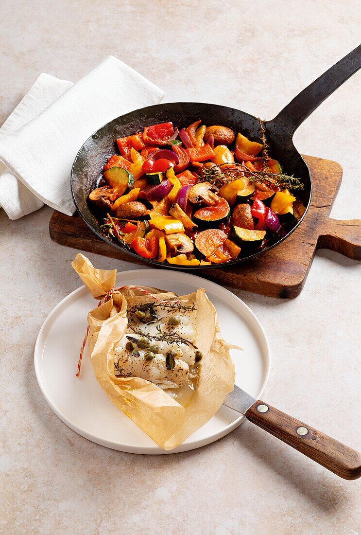 Cod parcels with pan-fried vegetables