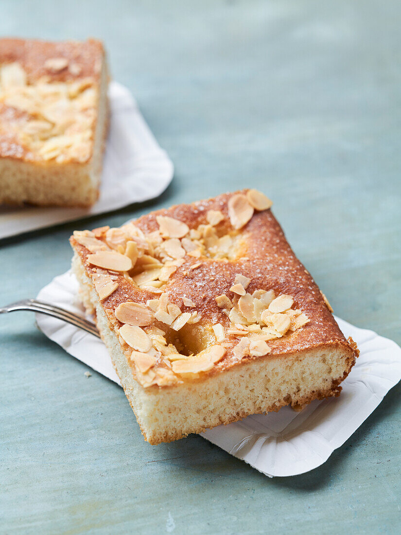 Butter cake with flaked almonds