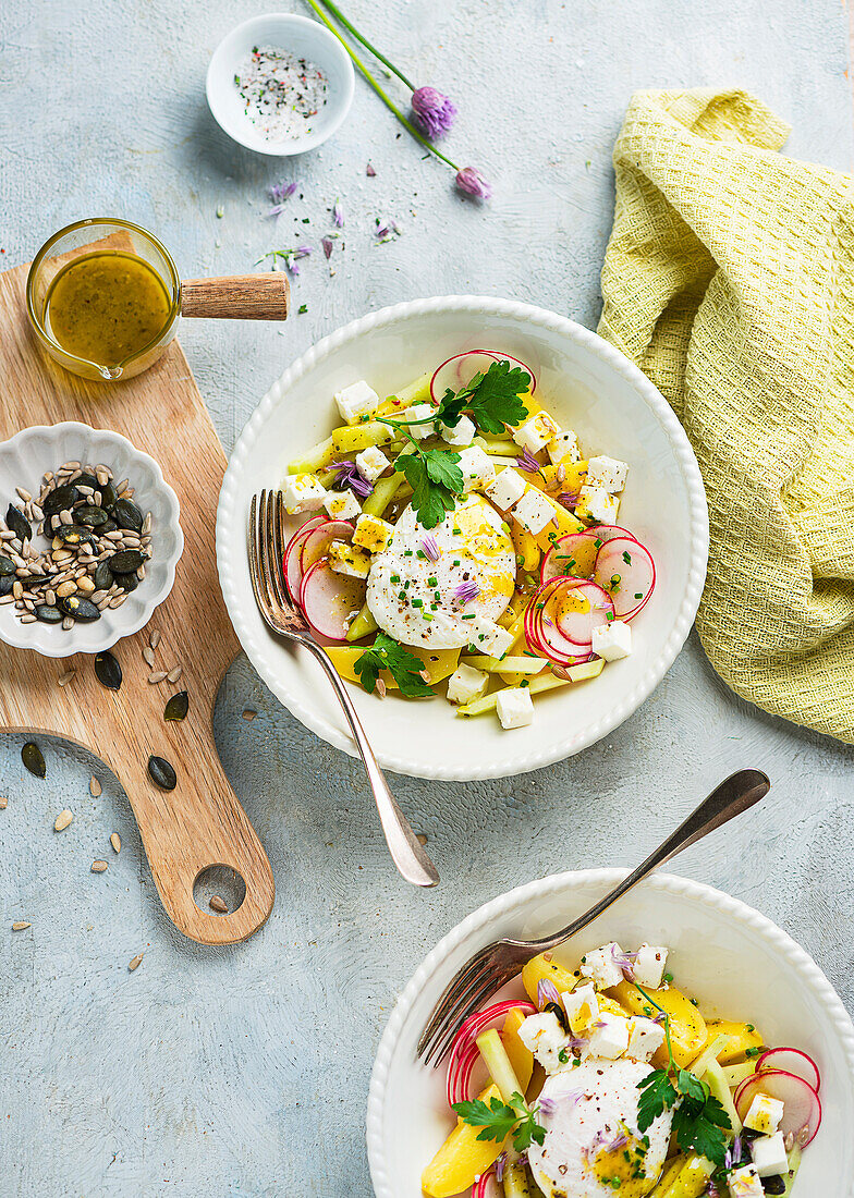 Potato salad with kohlrabi, radish and egg