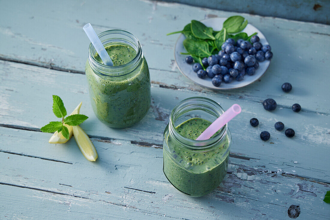 Spinat-Blaubeer-Smoothie