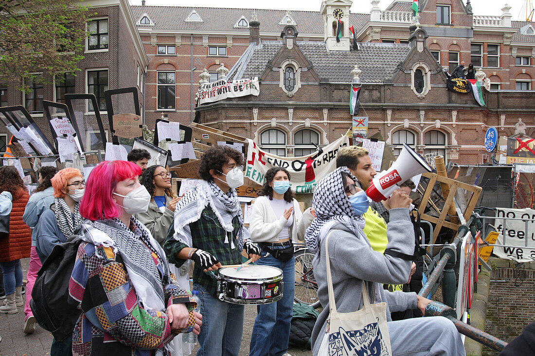 Pro-Palestinian students up a barricade protest against the ongoing conflict Israel and the Palestinian on the campus University of Amsterdam on May 8, 2023 in Amsterdam,Netherlands.