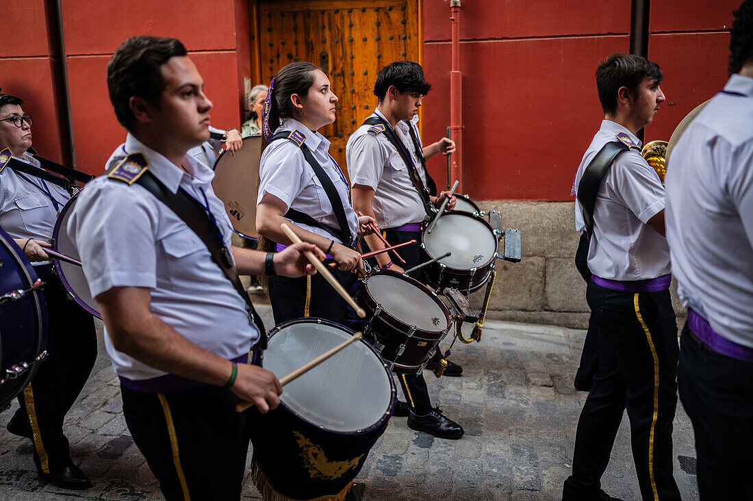 Tenth departure of the Cruz de Mayo, May Cross procession of the Brotherhood of Jesus el Pobre, Madrid, Spain.