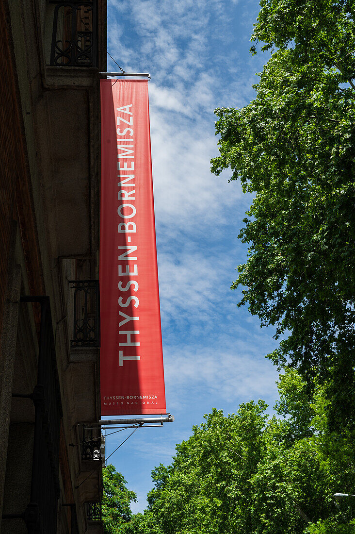 Banner des Thyssen-Bornemisza-Museums in Madrid, Spanien