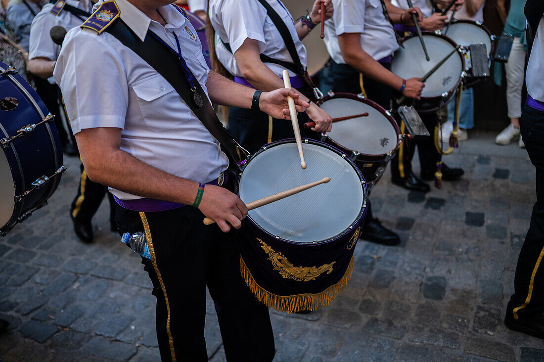 Tenth departure of the Cruz de Mayo, May Cross procession of the Brotherhood of Jesus el Pobre, Madrid, Spain.