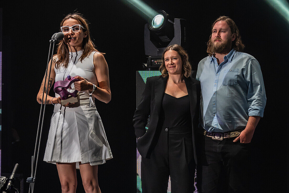 Zahara, winner of the award for best Artist, at the MIN Independent Music Awards 2024, Zaragoza, Spain