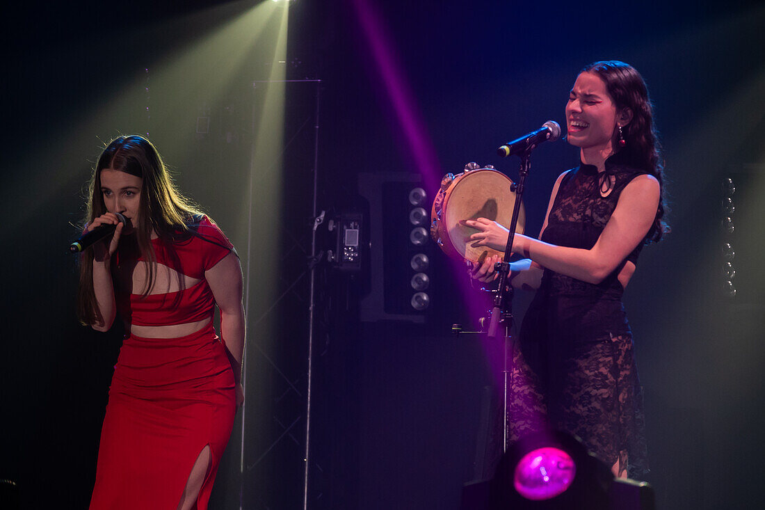 Fillas de Cassandra, Galician musical duo formed in 2022 by María SOA and Sara Faro, perform live at the MIN Independent Music Awards 2024, Zaragoza, Spain