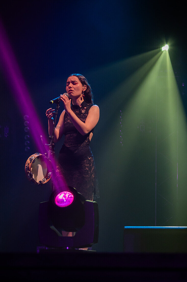 Fillas de Cassandra, Galician musical duo formed in 2022 by María SOA and Sara Faro, perform live at the MIN Independent Music Awards 2024, Zaragoza, Spain