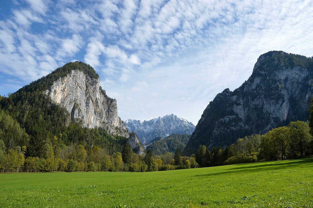 Austria,Styria,ENNSTAL Alps, Geseause National Park,the ENNS river has carved out its bed through a limestone massif looking like yosemite,the Admonter Reichenstein