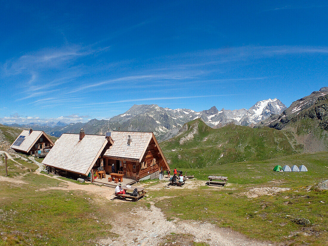 France,Alps,savoie,the Valette moutain hut 2603m and the summit of La Grande casse 3855m in the back ground