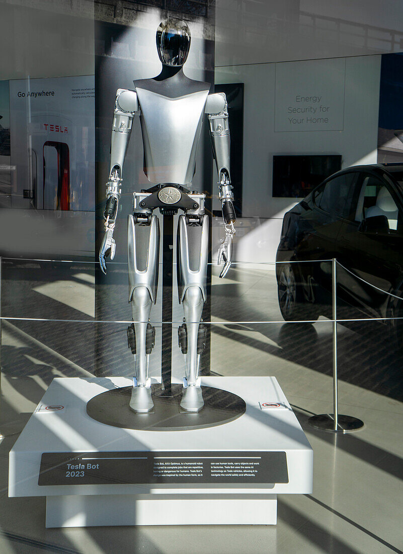 Tesla electric vehicle showroom and robot, Meatpacking District, New York City, New York, USA 