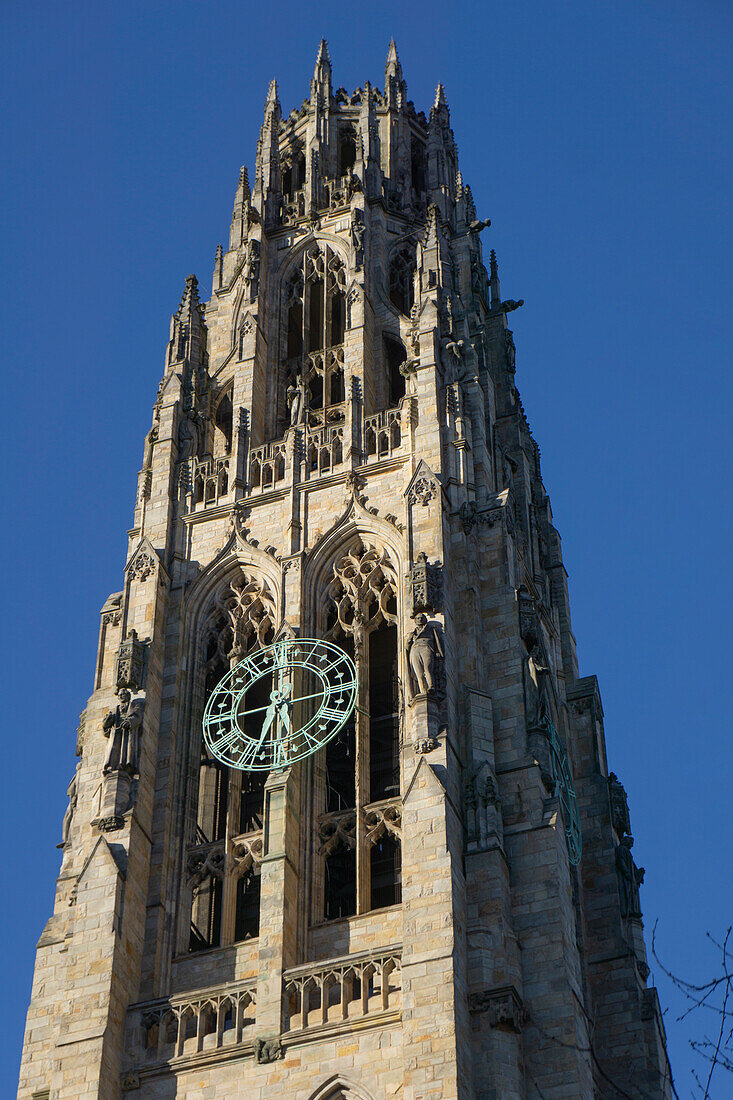 Harkness Tower, exterior view, Yale University, New Haven, Connecticut, USA