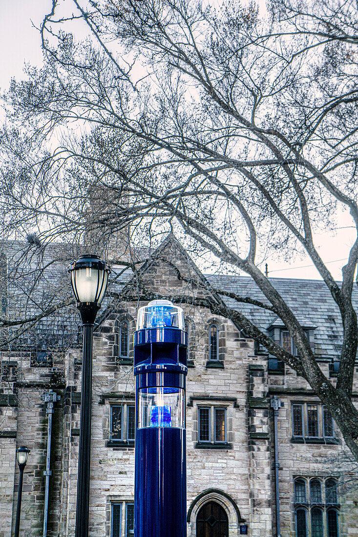 Blaue Notrufsäule, Yale-Universität, New Haven, Connecticut, USA