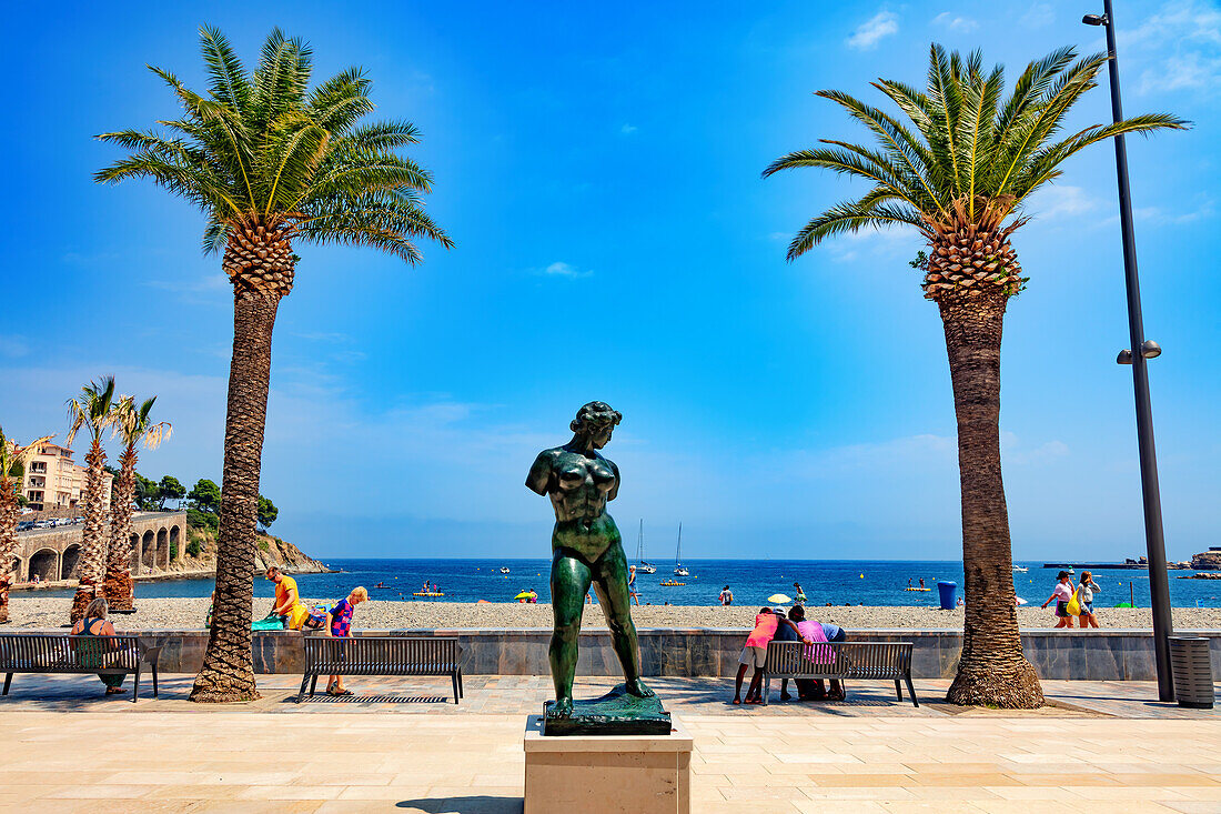 Banyuls-sur-Mer - Juli 21,2019: Blick auf eine Skulptur von Maillol,Pyrenees-Orientales,Katalonien,Languedoc-Roussillon,Frankreich