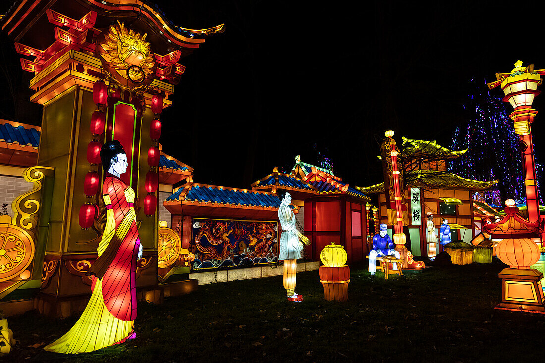 Lantern festival of Gaillac,Tarn,Occitanie,France. Du 01-12-2018 au   06-02-2019 au Château de Foucaud.