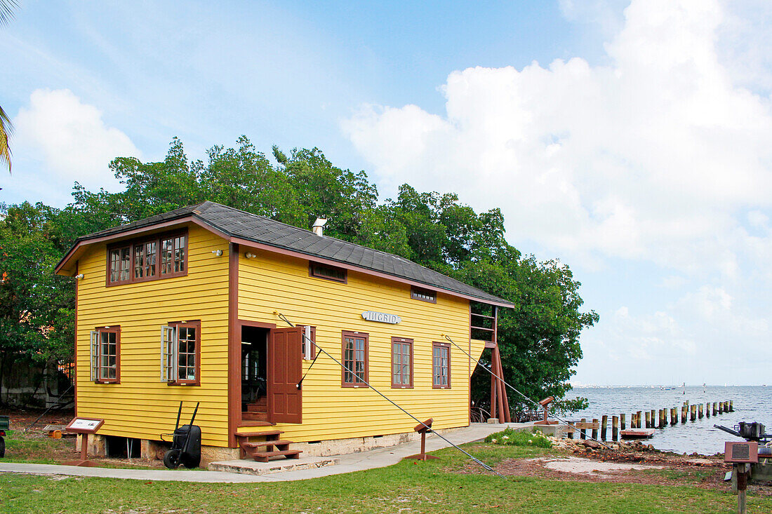 USA. Florida. Miami. Coconut Grove-Viertel. Der Barnacle Historic State Park. Das Fischerhaus, in dem der Pionier Ralph Middleton Munroe vor dem Barnacle lebte.