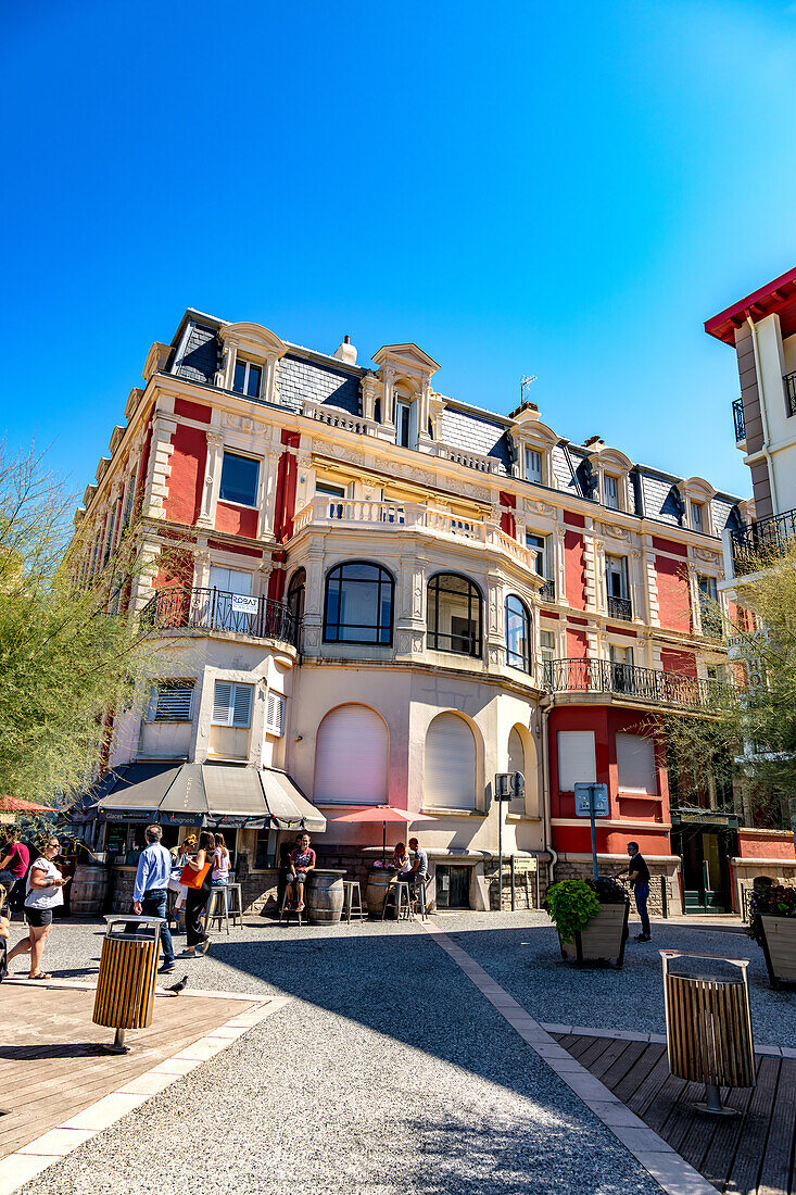 Saint-Jean-de-Luz,France - September 08,2019 - View of the bar and holidaymakers