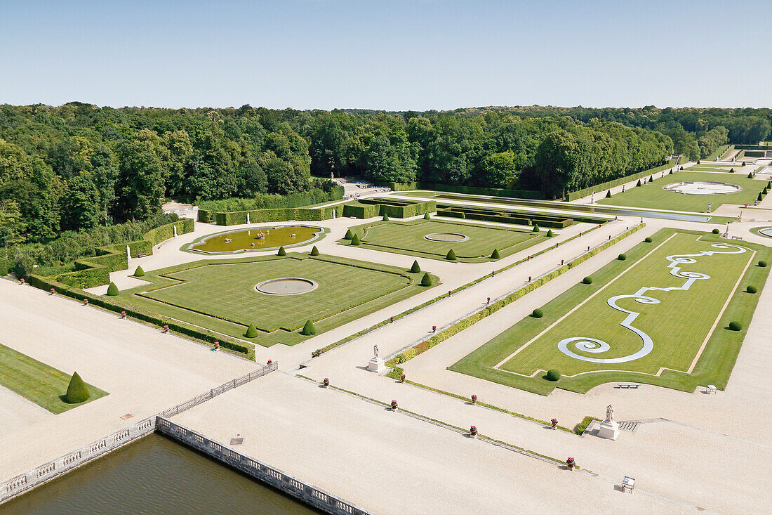 France. Seine et Marne. Castle of Vaux le Vicomte. View of the gardens from the dome.