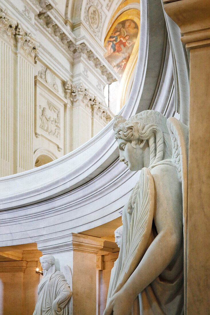 France. Paris. 7th district. Hotel invalid. Army museum. Napoleon's tomb. Sculptures representing the 12 allegories of victory,by Jean-Jacques Pradier.