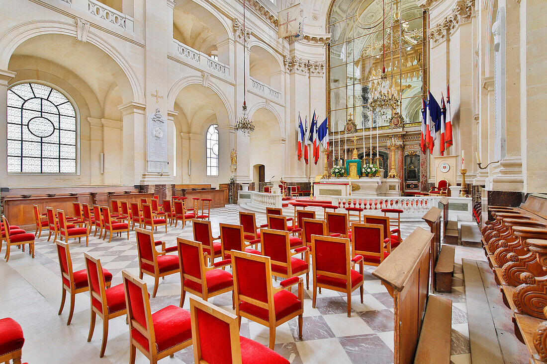 France. Paris. 7th district. Les Invalides. Army museum. Saint-Louis Cathedral. The altar.