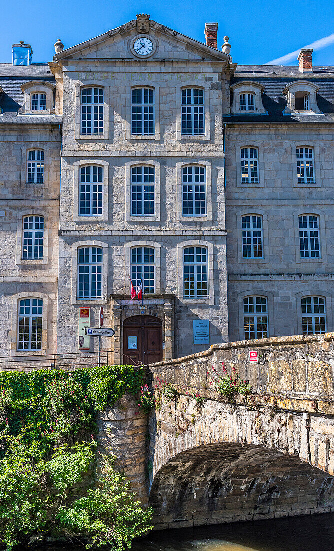 France,Quercy,Lot,Saint Cere,Jean Lurcat public high school (facade 18th century) and bridge on the Bave river