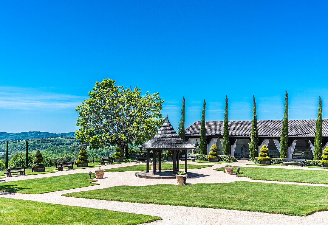 France,Perigord Noir,Dordogne,Jardins du Manoir d'Eyrignac (Historical Monument)