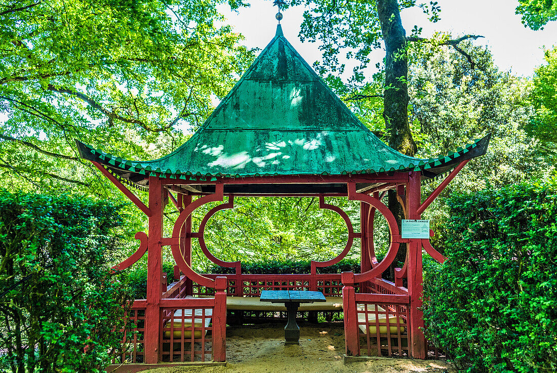 France,Perigord Noir,Dordogne,Jardins du Manoir d'Eyrignac (Historical Monument),Chinese pagoda