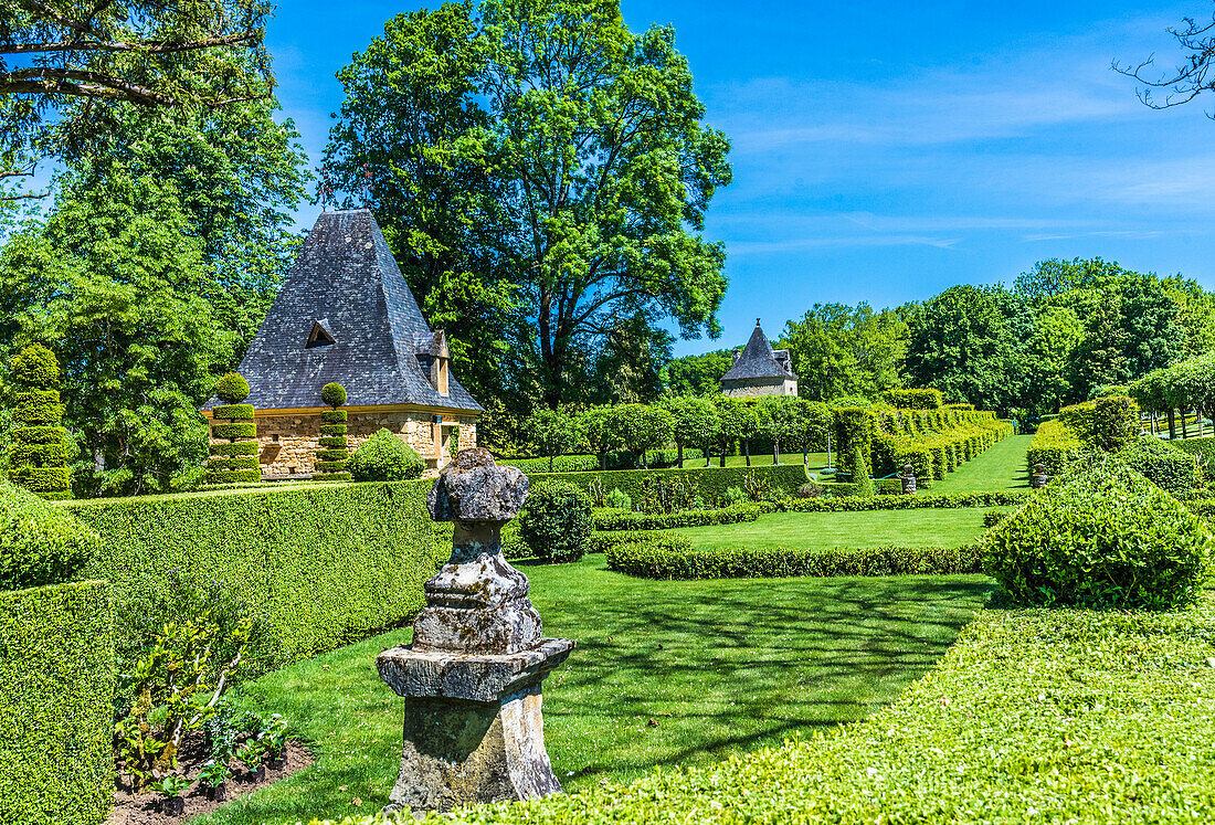 France,Perigord Noir,Dordogne,Jardins du Manoir d'Eyrignac (Historical Monument)