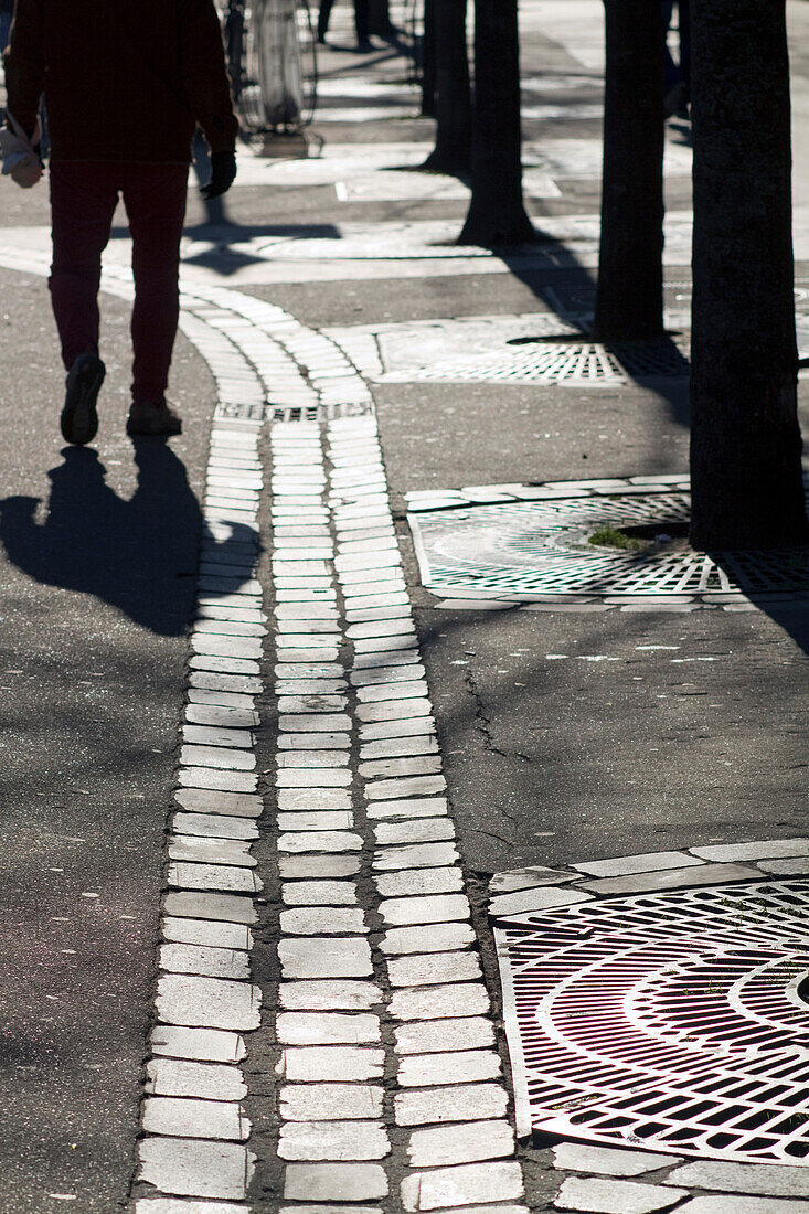 Frankreich,Paris,75,13.Arrondissement,Avenue des Gobelins,das Pflaster,Wintermorgen