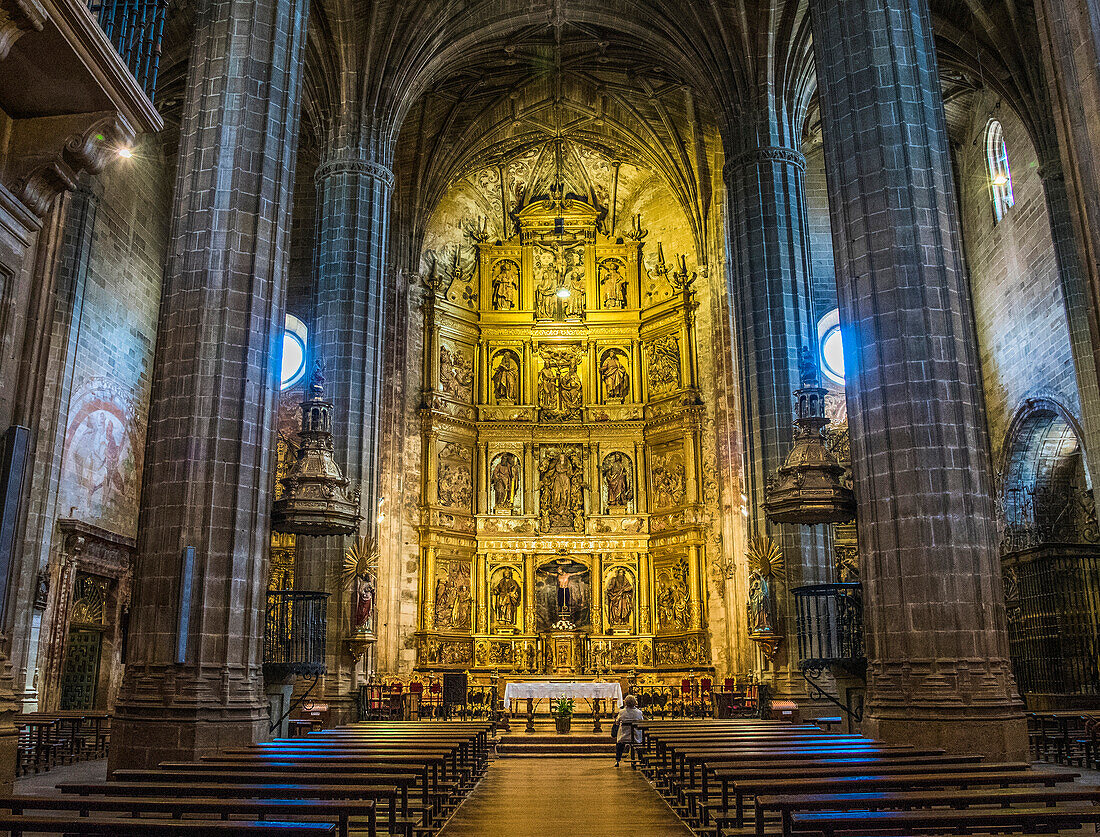 Spanien,Rioja,Briones mittelalterliches Dorf (Schönstes Dorf in Spanien),Kirche Nuestra Senora de Asumpcion,Hauptaltarbild (17. Jahrhundert),Jakobsweg