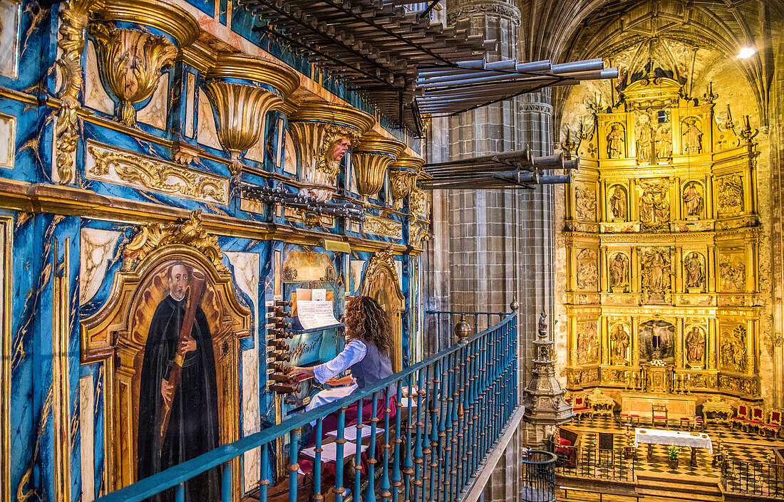 Spain,Rioja,Medieval Days of Briones,organ of the church of Our Lady of the Assumption and major altarpiece (Saint James Way)