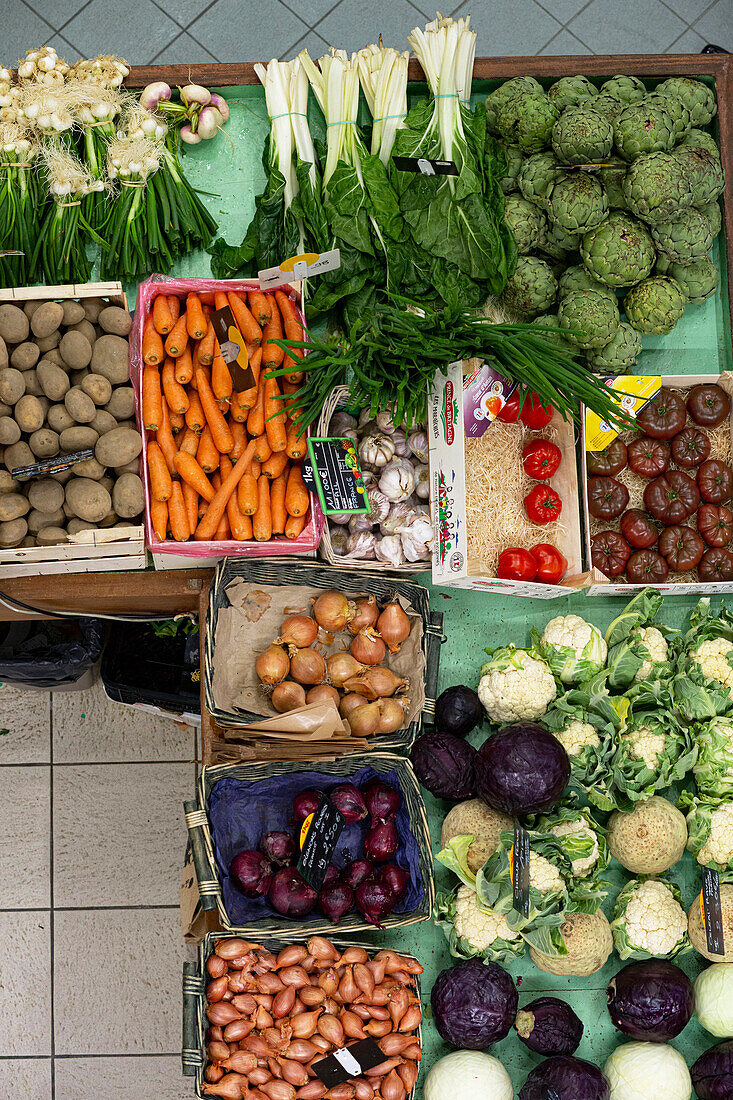 France,Les Sables d'Olonne,85,Marche des Halles Centrales,food market,May 2021.