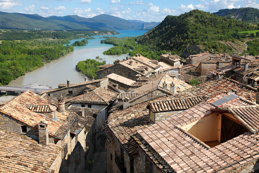 Spain,Aragon,Province of Huesca,Ainsa,medieval village