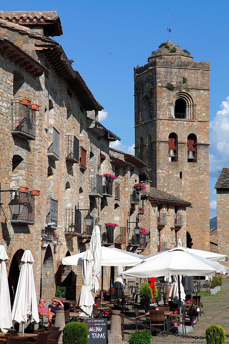 Spain,Aragon,Province of Huesca,Ainsa,medieval village