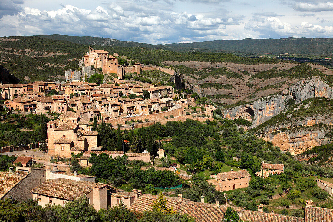 Spain,Aragon,Province of Huesca,Alquezar (sierra de guara)